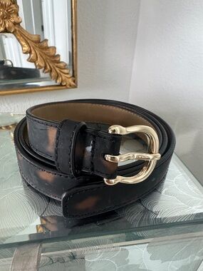 Talbots Black Leather Belt with Gold Buckle and Brown Accents